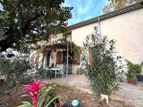 Ferme de 153 m² avec de nombreuses dépendances