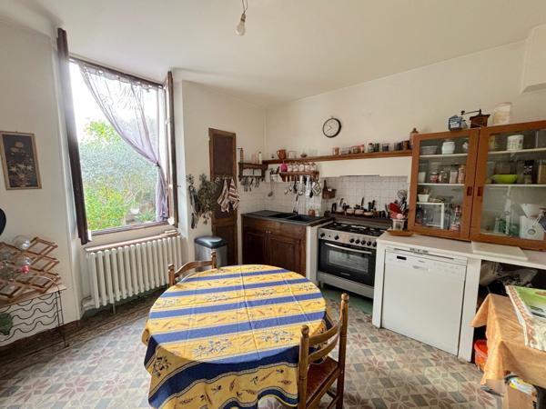 Ferme de 153 m² avec de nombreuses dépendances