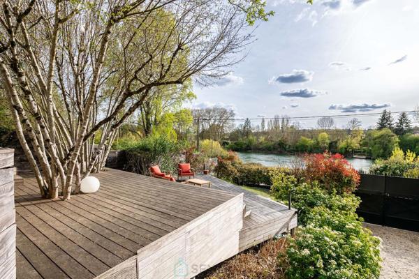 Esprit loft en bord de Seine