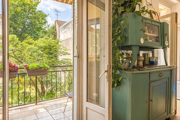 Atypique - Duplex avec grand jardin à 10 minutes du métro