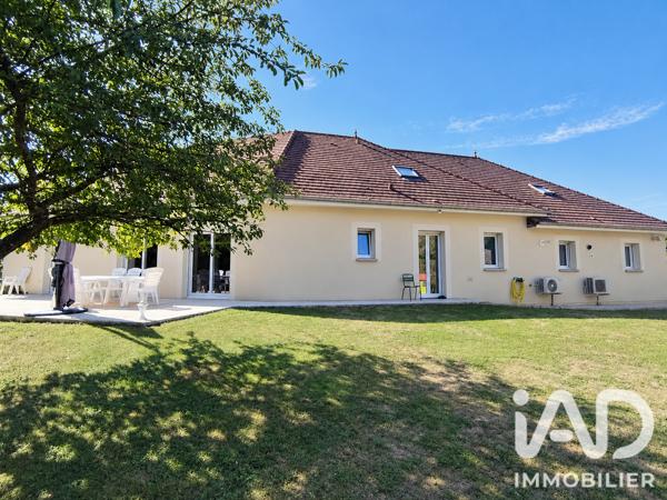 Maison à vendre 8 pièces 260 m² Saint-Lyé