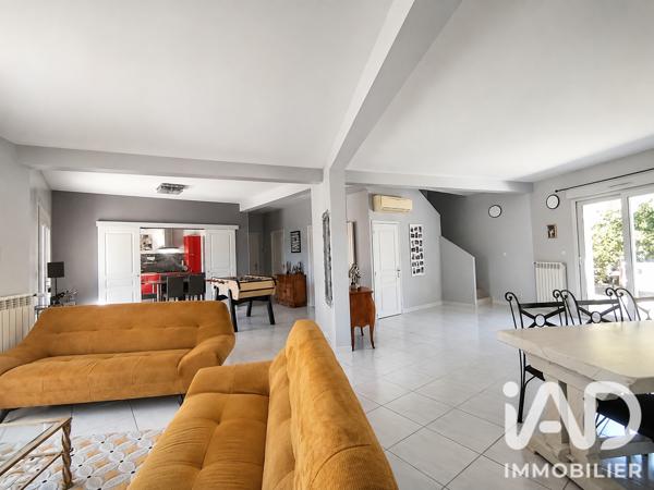 Maison à vendre 8 pièces 260 m² Saint-Lyé