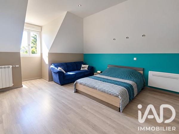 Maison à vendre 8 pièces 260 m² Saint-Lyé
