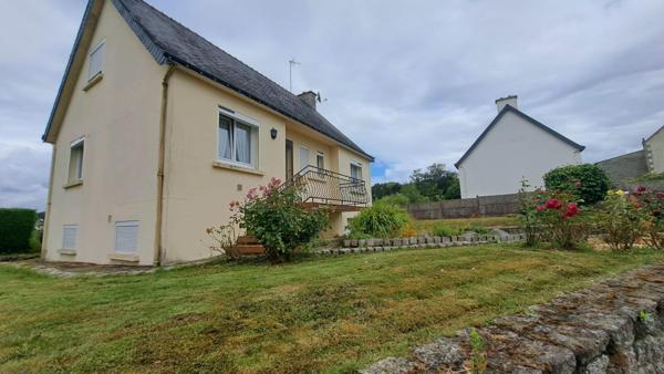 Maison bourg St Thuriau