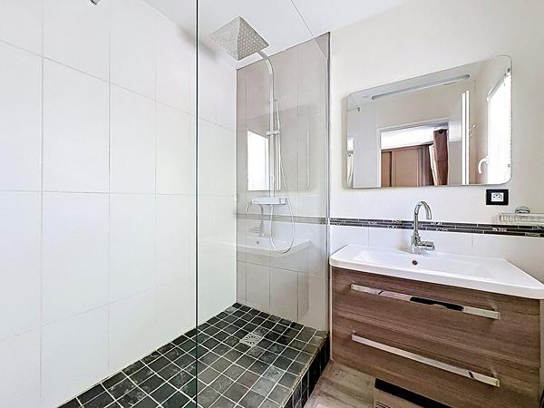 Maison 92 m2 à Avignon T4 avec 3 chambres - garage et jardin
