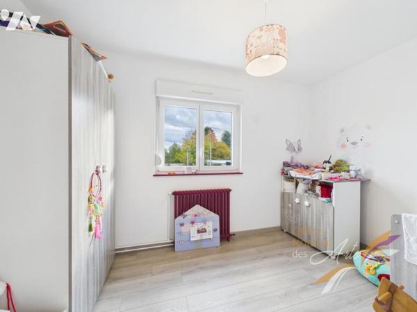 Maison individuelle – Lumineuse, bien construite & idéalement située