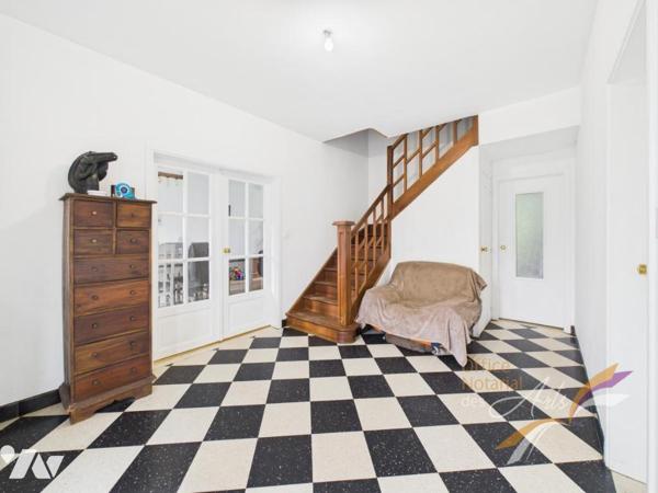 Maison individuelle – Lumineuse, bien construite & idéalement située