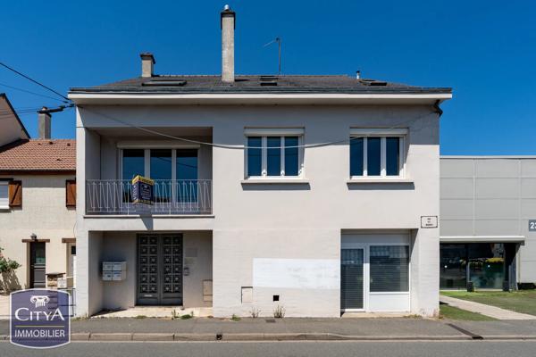 Immeuble à vendre 196.37m² Le Mans (72000)