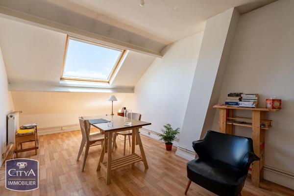 Immeuble à vendre 196.37m² Le Mans (72000)