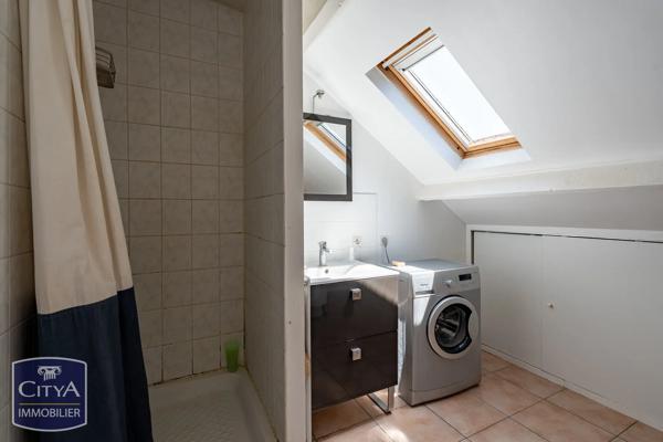 Immeuble à vendre 196.37m² Le Mans (72000)
