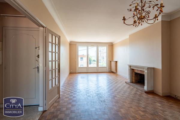 Immeuble à vendre 196.37m² Le Mans (72000)