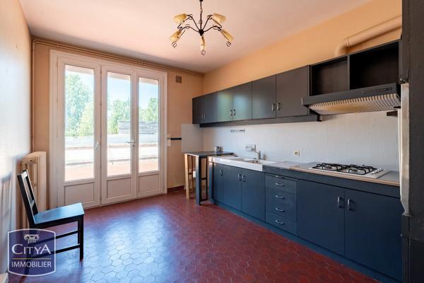 Immeuble à vendre 196.37m² Le Mans (72000)