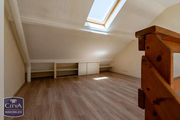 Immeuble à vendre 196.37m² Le Mans (72000)