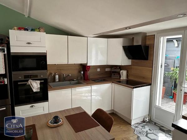 Maison à louer 3 pièces 90m² Saint-André-de-Sangonis (34725)