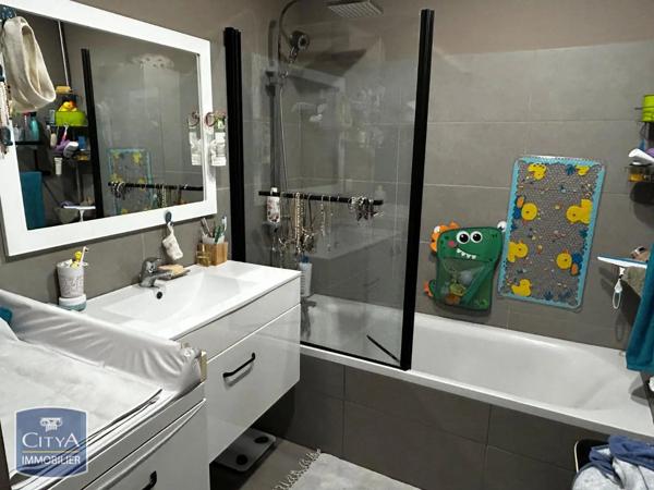 Maison à louer 3 pièces 90m² Saint-André-de-Sangonis (34725)