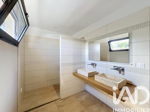 Maison à vendre 5 pièces 156 m² Saint-Pierre