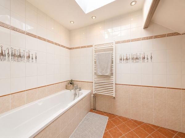 CENTRE-VILLE APPARTEMENT DE 198 M²  4 CHAMBRES - MEZZANINE - 2 PARKINGS