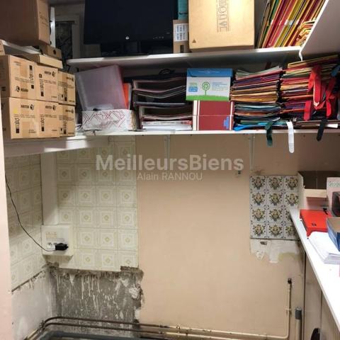 Appartement Bureau Cabinet Local commercial 52m2 avec possibilité parking quartier gare