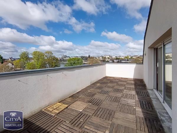 Appartement à vendre 4 pièces 103.79m² Blois (41000)