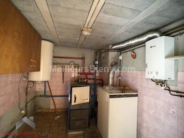 Maison de village avec garage fermé