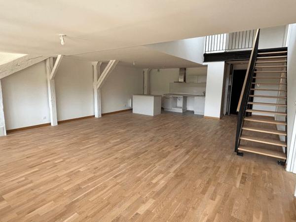 Appartement 4 pièces T4 F4 134 m² à Poitiers 34 BOULEVARD CHASSEIGNE 86000 à louer