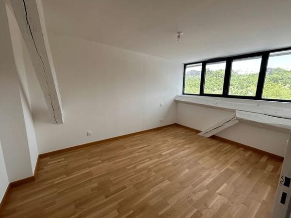 Appartement 4 pièces T4 F4 134 m² à Poitiers 34 BOULEVARD CHASSEIGNE 86000 à louer