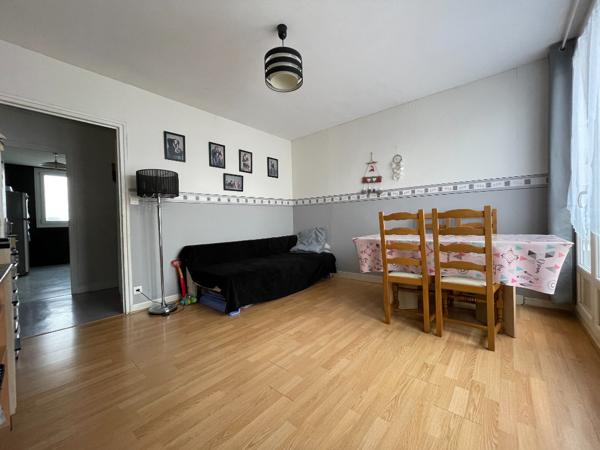 TRES BEL APPARTEMENT DE 66 M² REFAIT A NEUF SITUE AU 4ème ETAGE D'UN IMMEUBLE DE STANDING Beauvais (60000)