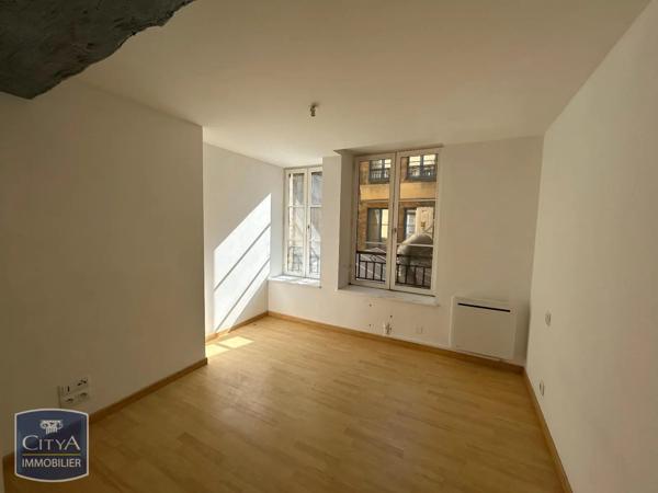 Appartement à louer 3 pièces 84.69m² Sedan (08200)