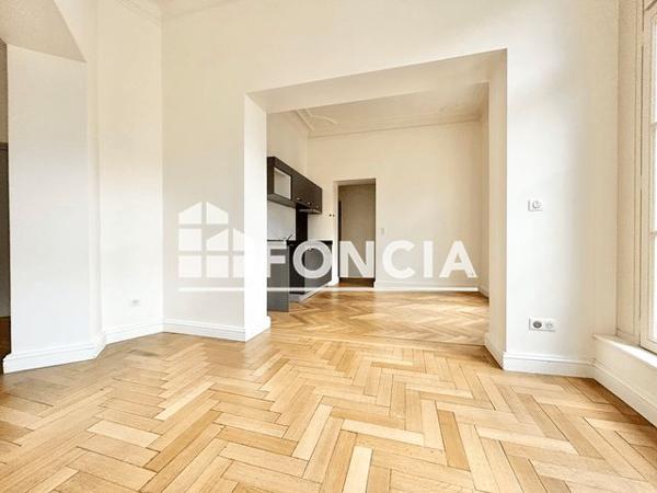 Location Appartement 3 pièces 65.07 m² - 17 REMPART SAINT THIEBAULT Metz 57000