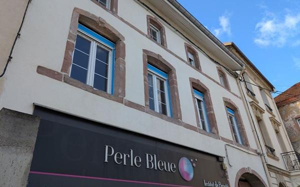 Maison à vendre    6 pièces • 300 m2 Bruyères