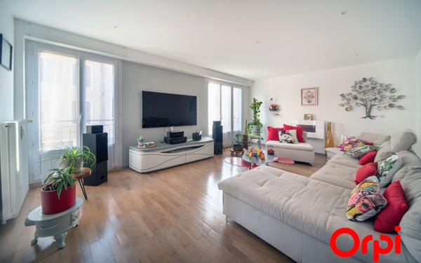 Appartement à vendre    4 pièces • 102,81 m2 Mâcon