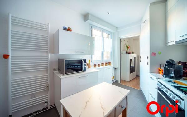 Appartement à vendre    4 pièces • 102,81 m2 Mâcon