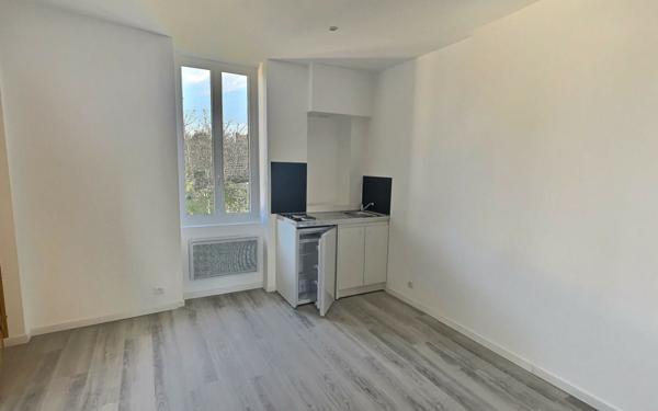 Appartement à louer    2 pièces •  Le Creusot