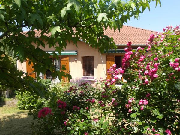 Riorges (42153) Superbe maison plain pied traditionnelle en impasse au calme Riorges centre