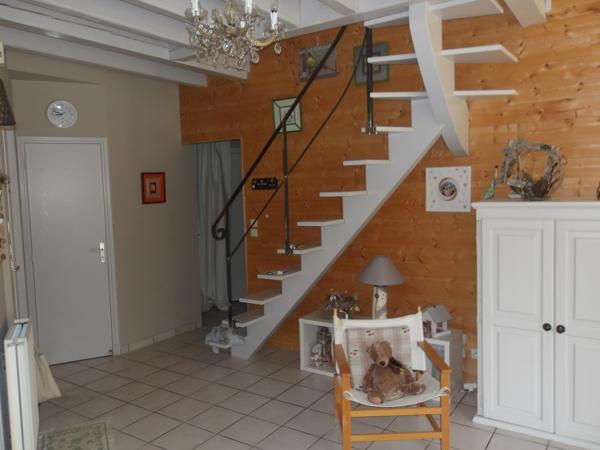 Riorges (42153) Superbe maison plain pied traditionnelle en impasse au calme Riorges centre