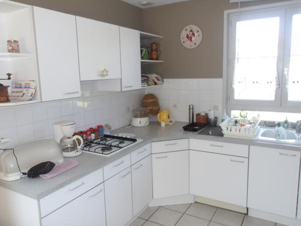 Riorges (42153) Superbe maison plain pied traditionnelle en impasse au calme Riorges centre