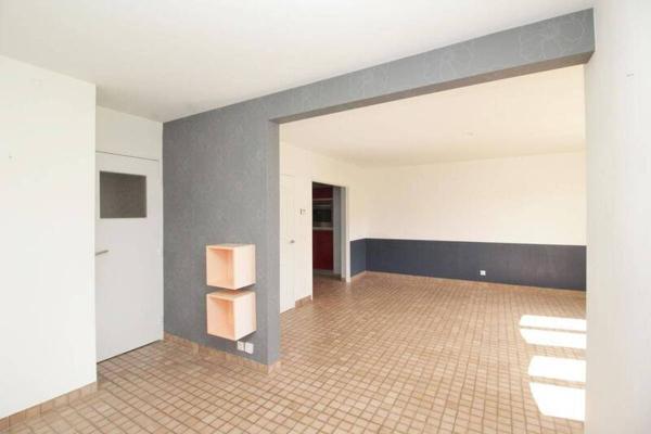 Appartement 4 pièces                                        - 44600 Saint-Nazaire Réf : 3849