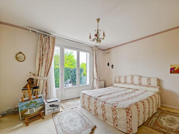 Maison 4 pièces -1243 m² de parcelle