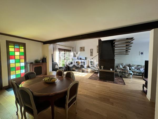 MAISON À VENDRE DE 6 PIÈCES DE 165,00 M²