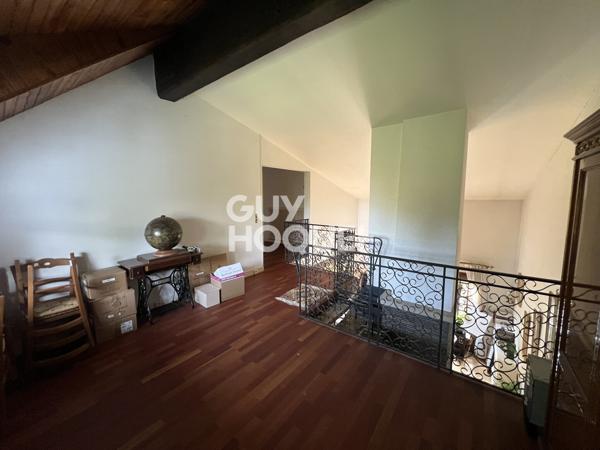 MAISON À VENDRE DE 6 PIÈCES DE 165,00 M²