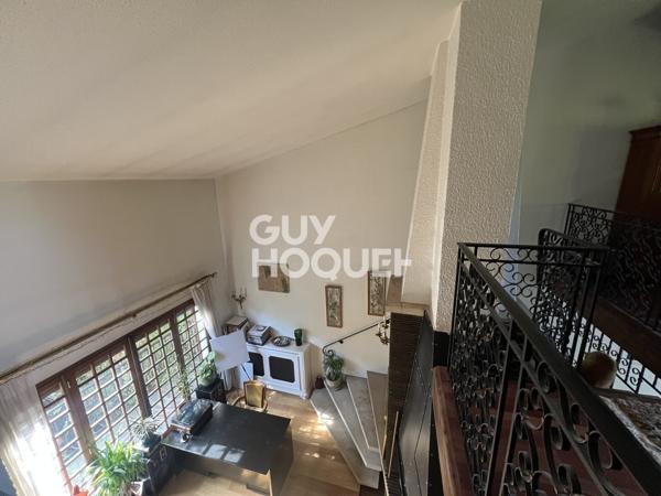 MAISON À VENDRE DE 6 PIÈCES DE 165,00 M²