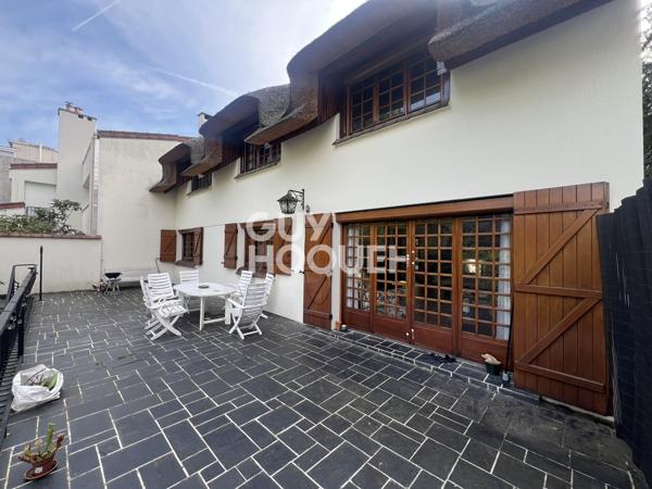 MAISON À VENDRE DE 6 PIÈCES DE 165,00 M²