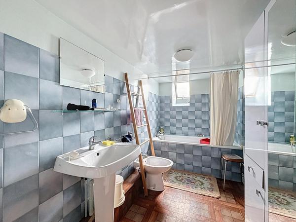 MAISON DE VILLE, SANS TERRAIN