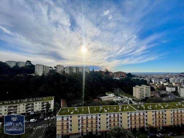 Appartement à louer 3 pièces 56.8m² Nice (06100)