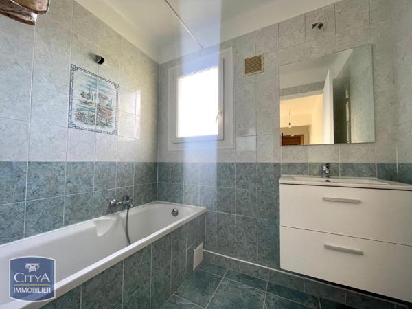 Appartement à louer 3 pièces 56.8m² Nice (06100)