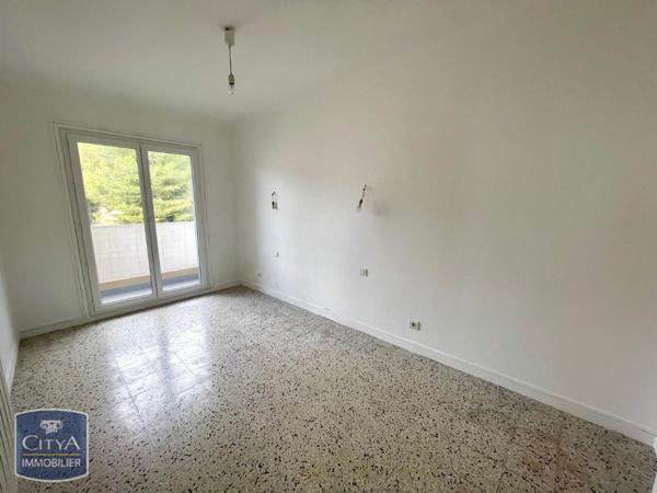 Appartement à louer 3 pièces 56.8m² Nice (06100)