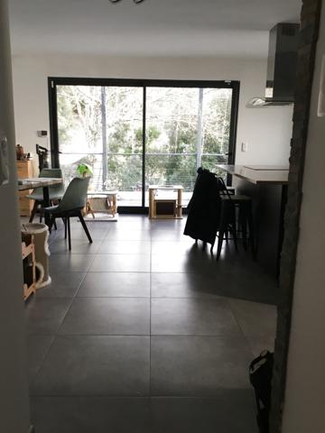 Signes (83870) Élégante maison familiale au cœur de Signes (83870) – 89 m² de confort et de lumière