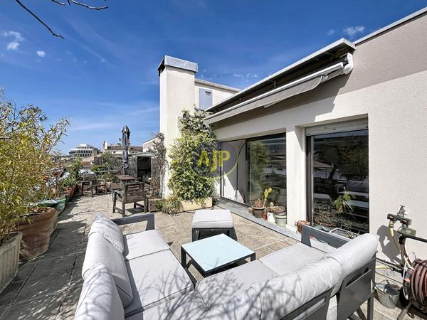 Appartement à vendre Bordeaux - 4 pièces, 80m² avec 3 chambre(s) à 345 000€ - AJP Immobilier Bordeaux Nansouty