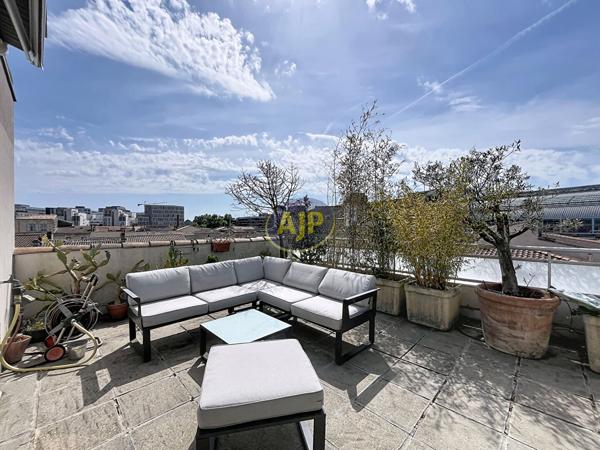 Appartement à vendre Bordeaux - 4 pièces, 80m² avec 3 chambre(s) à 345 000€ - AJP Immobilier Bordeaux Nansouty