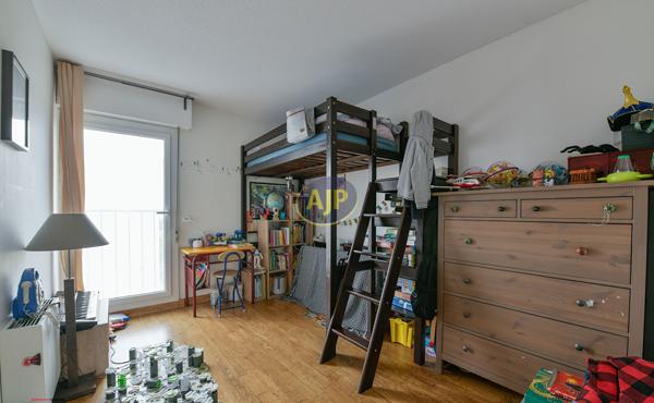 Appartement à vendre Bordeaux - 4 pièces, 80m² avec 3 chambre(s) à 345 000€ - AJP Immobilier Bordeaux Nansouty